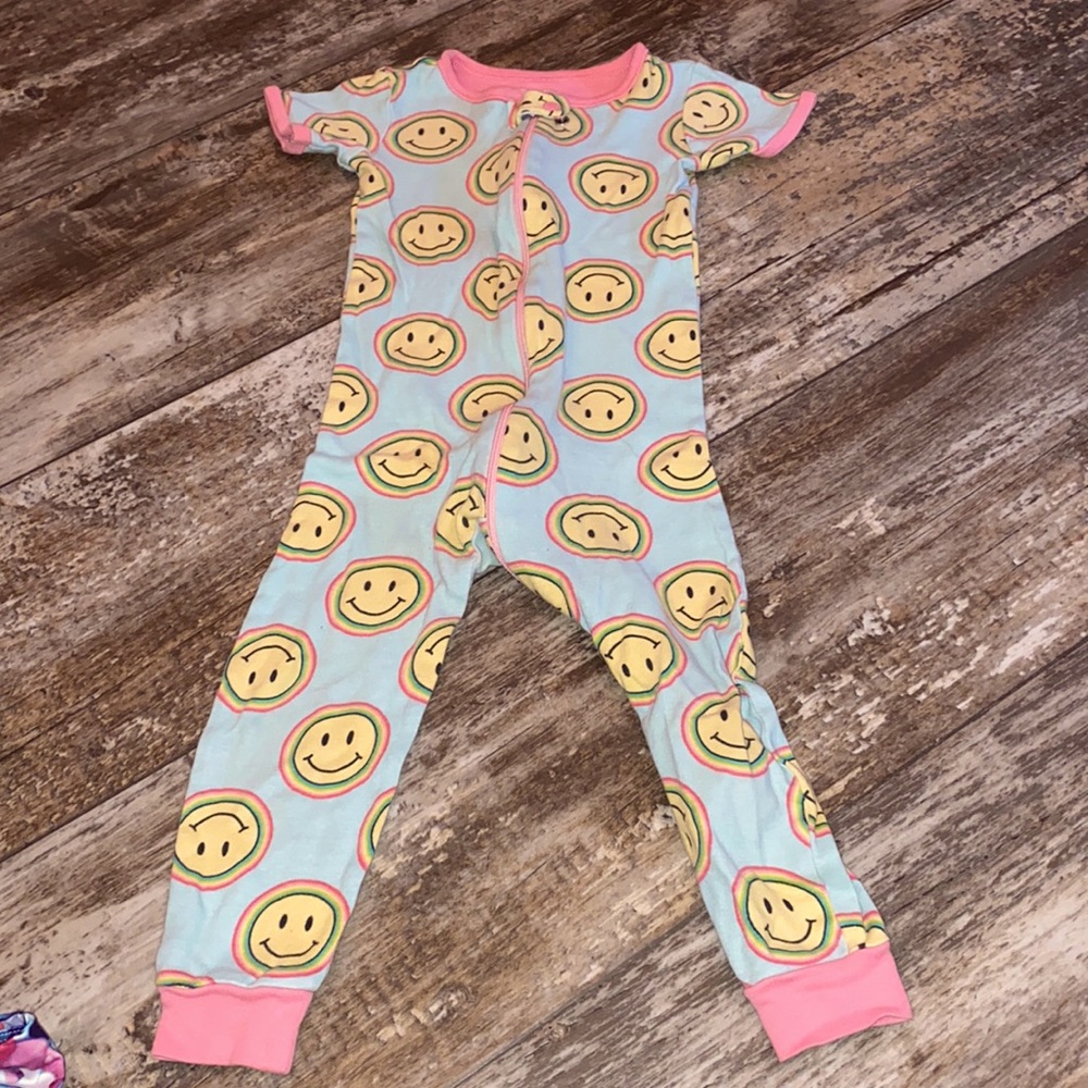 short sleeve one piece pajamas